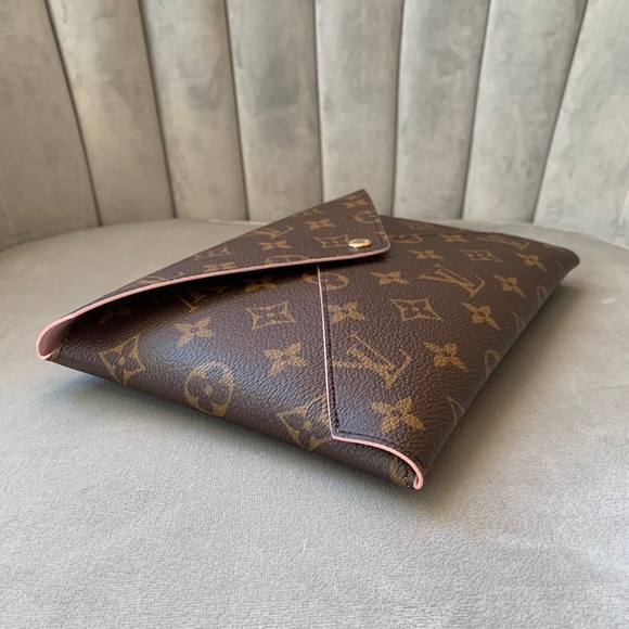 ❗️SOLD❗️LV large Kirigami pochette with box - Picture 7 of 12